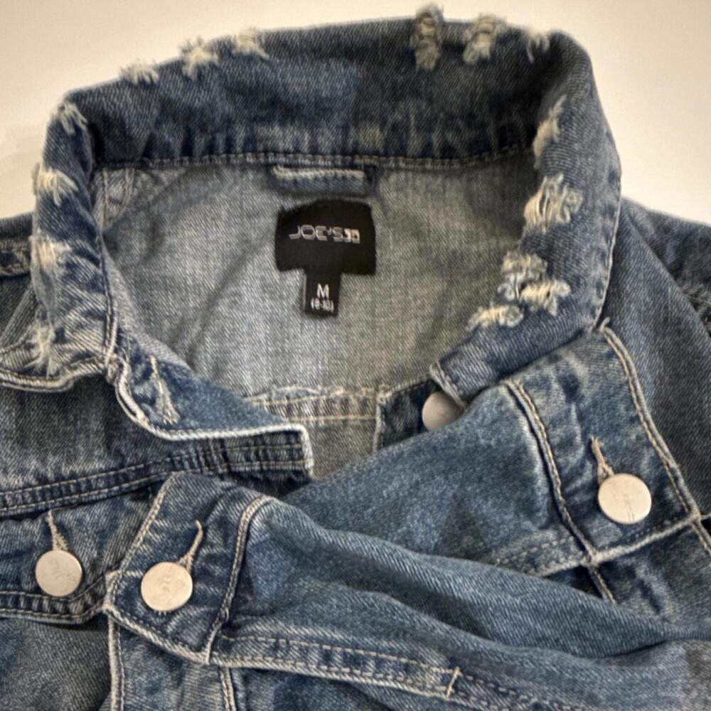 Joe's Distressed Blue kids Jacket Collared Pockets Button Short Long Sleeve M - Picture 2 of 8